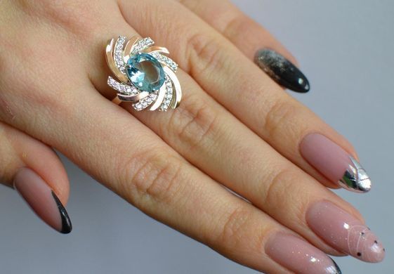 Серебряное кольцо с золотыми вставками 156к 15