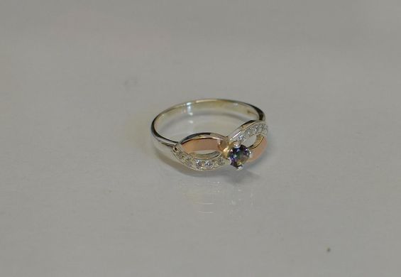 Серебряное кольцо с золотыми накладками 030к 15