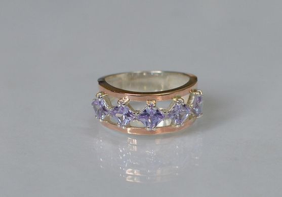 Серебряное кольцо с золотыми вставками 15