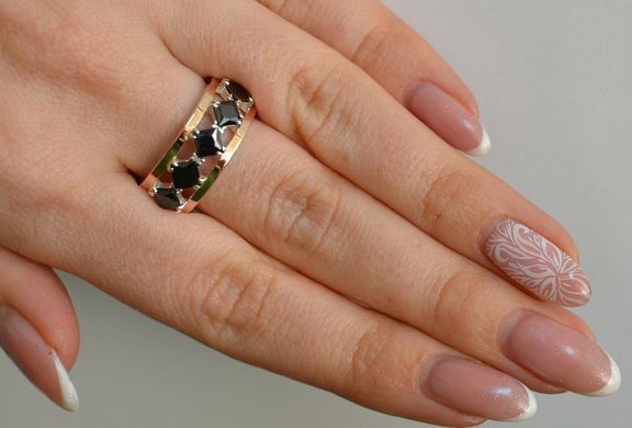 Серебряное кольцо с золотыми вставками 15