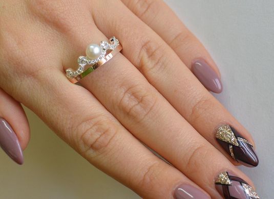 Серебряное кольцо корона с жемчугом 107к 22