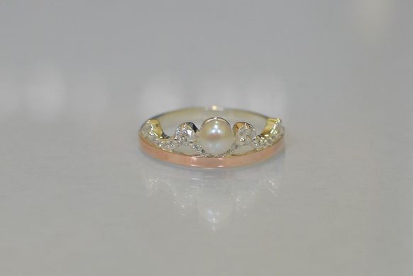 Серебряное кольцо корона с жемчугом 107к 22