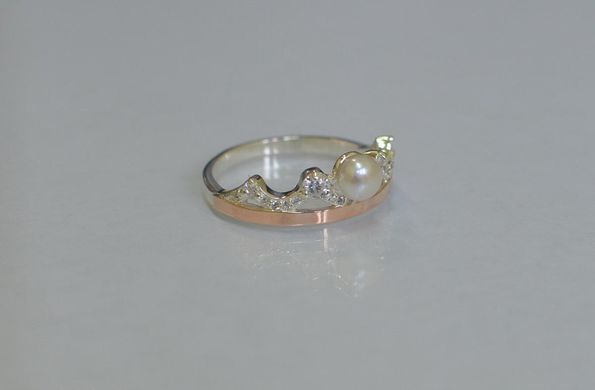 Серебряное кольцо корона с жемчугом 107к 22