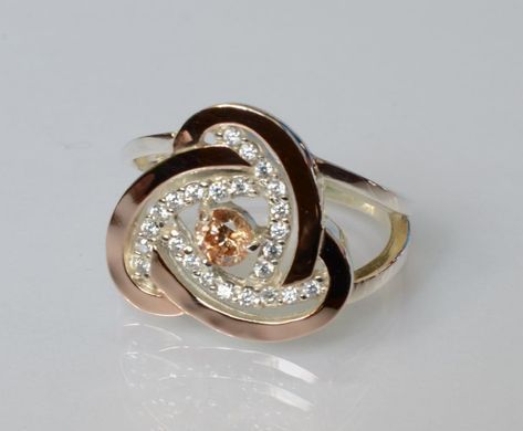 Серебряное кольцо с золотыми вставками 178к 15