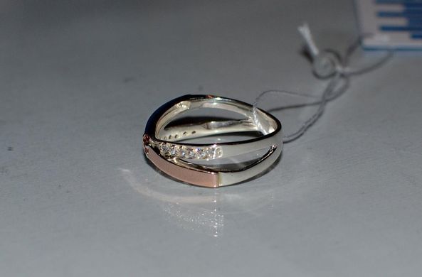 Серебряное кольцо со вставками из золота 057к 15
