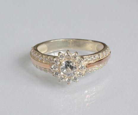 Серебряное кольцо с золотыми вставками 175к 15