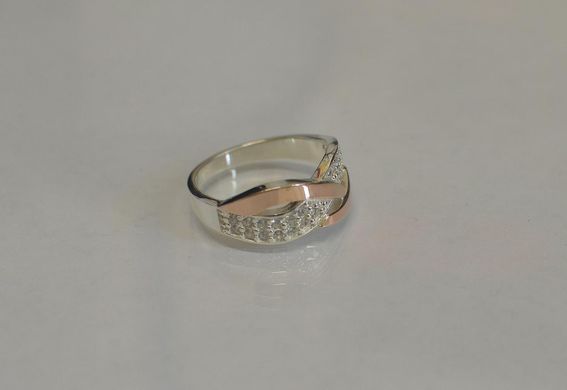 Серебряное кольцо с фианитами 103к 15