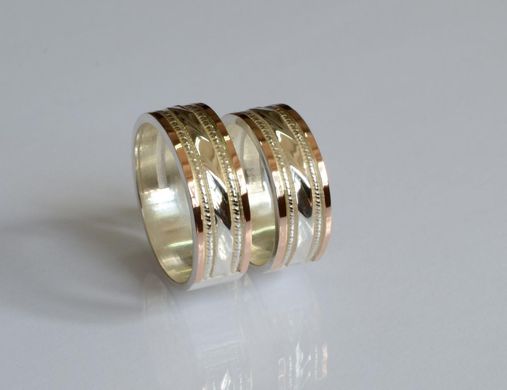 Обручальное кольцо из серебра с золотом Обр42 15
