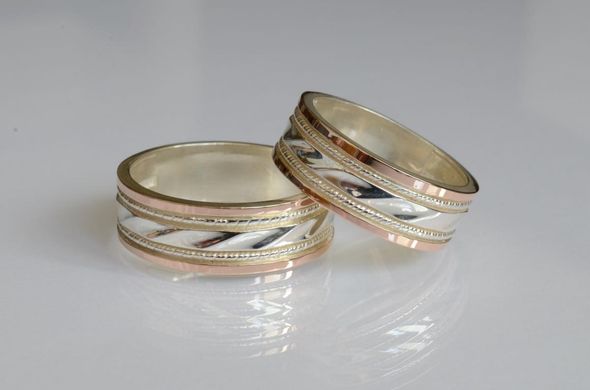Обручальное кольцо из серебра с золотом Обр42 15