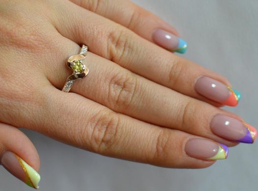 Серебряное кольцо с золотыми вставками 142к 15