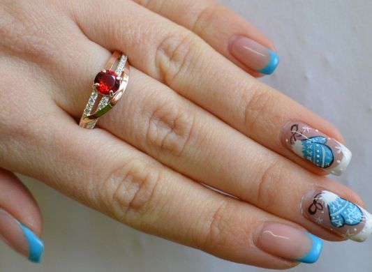 Серебряное кольцо с золотыми вставками 108к 15