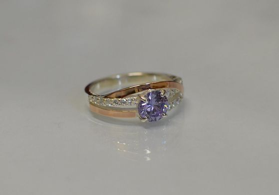 Серебряное кольцо с золотыми вставками 108к 15