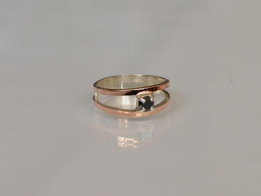 Серебряное кольцо с пластинами из золота 004к 15