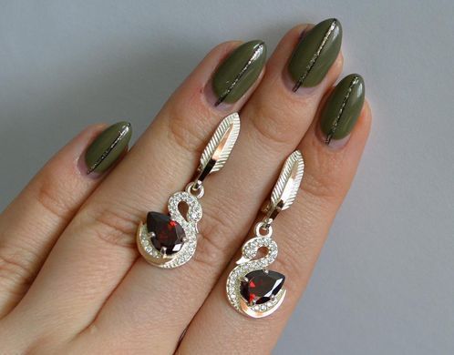 Серебряные серьги с золотыми вставками 160с