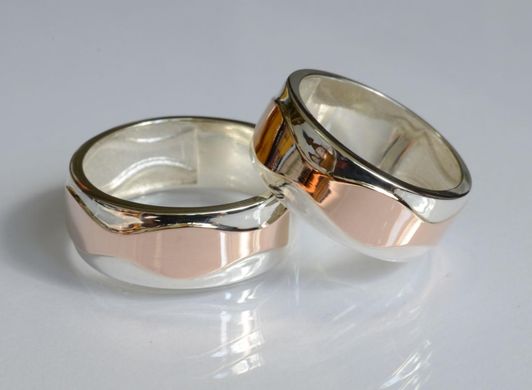 Обручальное кольцо из серебра с золотом Обр37 15