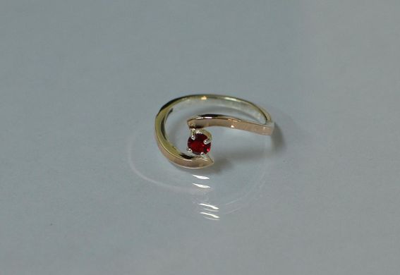 Серебряное кольцо 113к 15