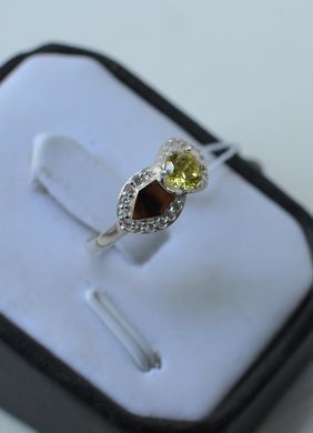 Серебряное кольцо со вставками из золота 042к 15