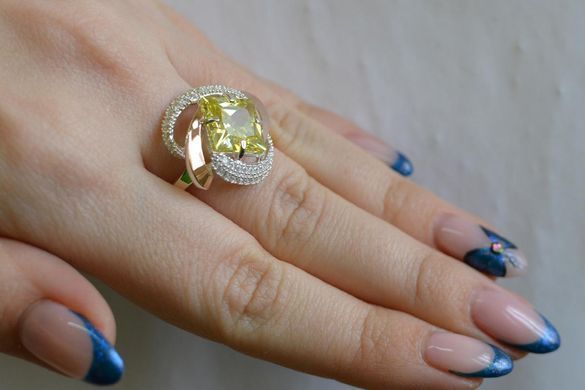Серебряное колцо 130к 15
