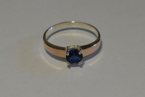 Серебряное кольцо с золотыми вставками 007к 17.5
