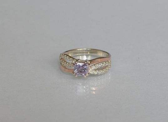 Серебряное кольцо с золотыми вставками 136к 15