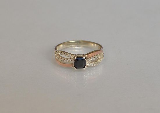 Серебряное кольцо с золотыми вставками 136к 15