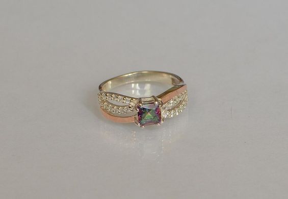 Серебряное кольцо с золотыми вставками 136к 15