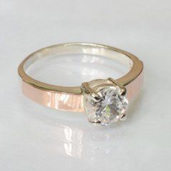Серебряное кольцо с золотыми вставками 007к 22
