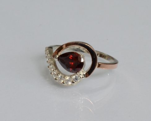 Серебряное кольцо с золотыми вставками 15