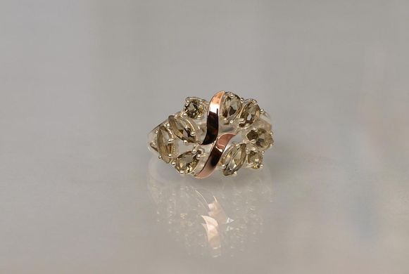 Серебряное кольцо с золотыми вставками 133к 15