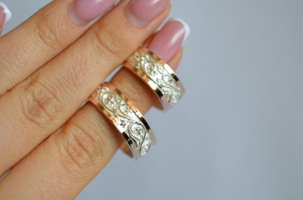 Обручальное кольцо из серебра с золотом Обр44 23