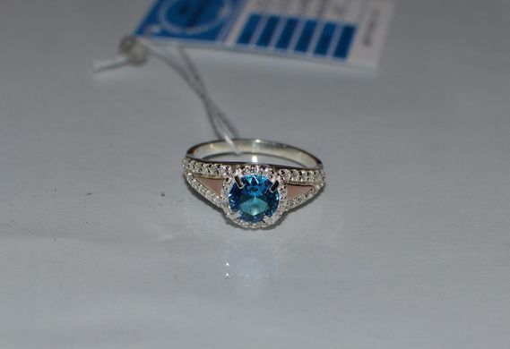 Серебряное кольцо с золотыми накладками 058к 15